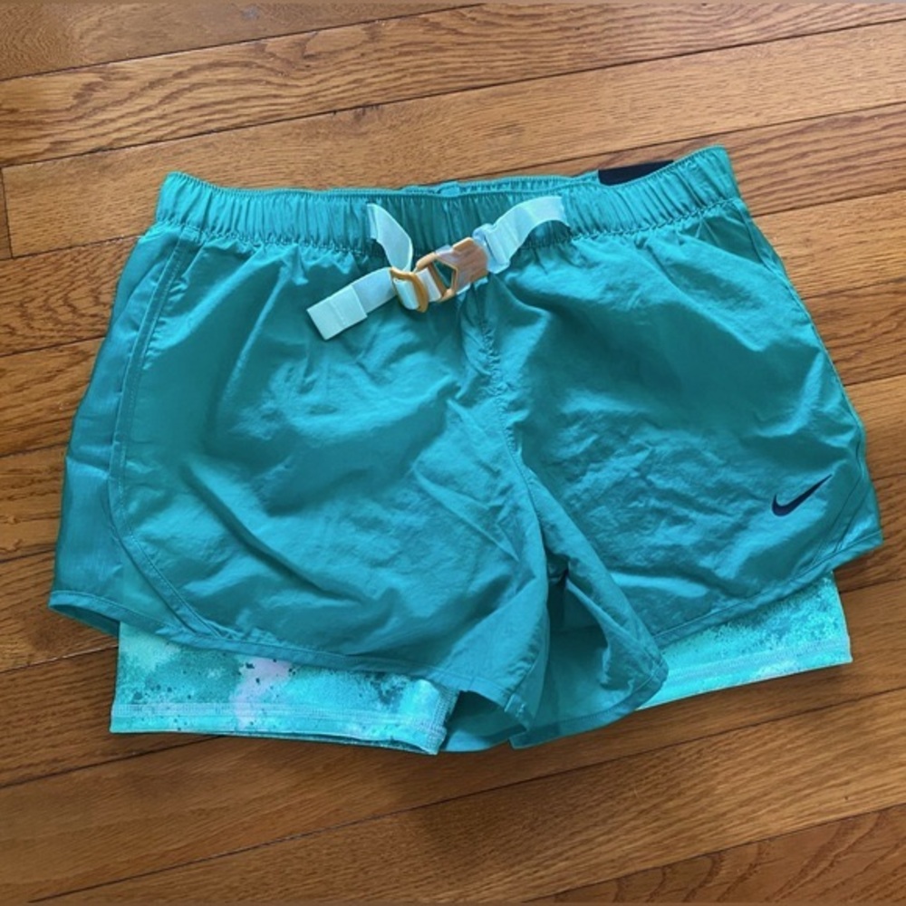 Girls NIKE Running shorts